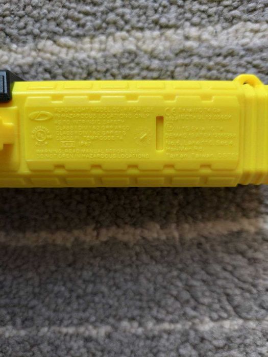 Взривозащитен ръчен фенер PRO