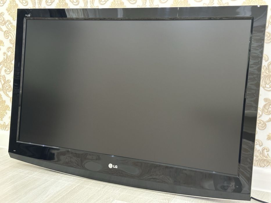 Телевизор LG. Производство Корея