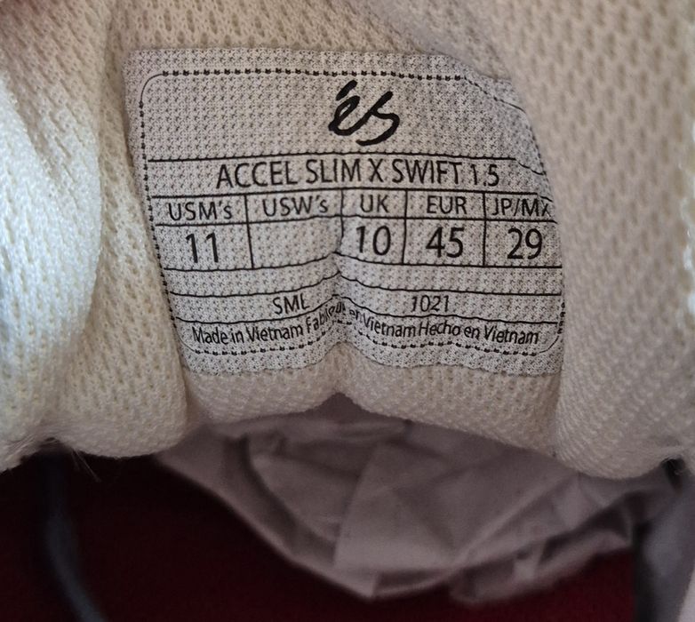 Adidași és (casual, skateboard)