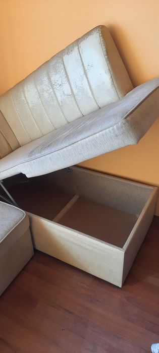 Разтегателен диван