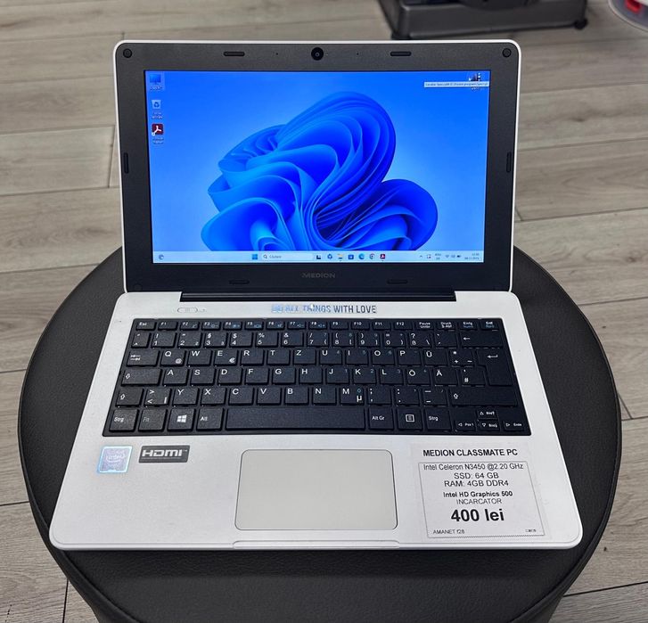 Amanet F28: Laptop Medion Classmate PC