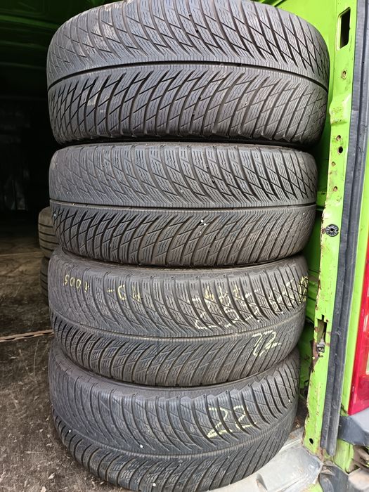 Anvelope MS iarna 235 45 18 Michelin 2022 6.2-6.6mm