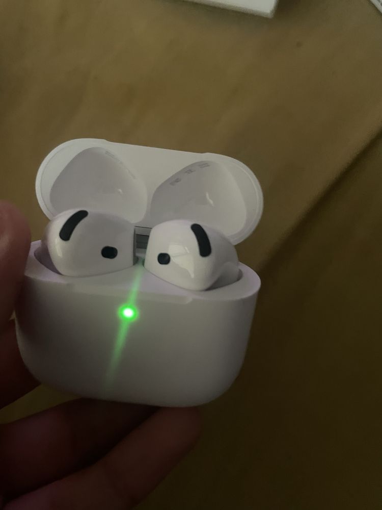 Aidpods 4