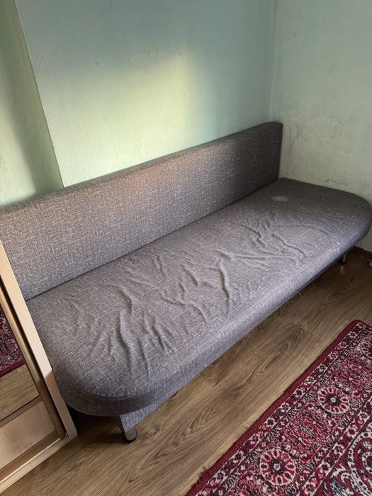 Продам диван раздвижной с ящиками