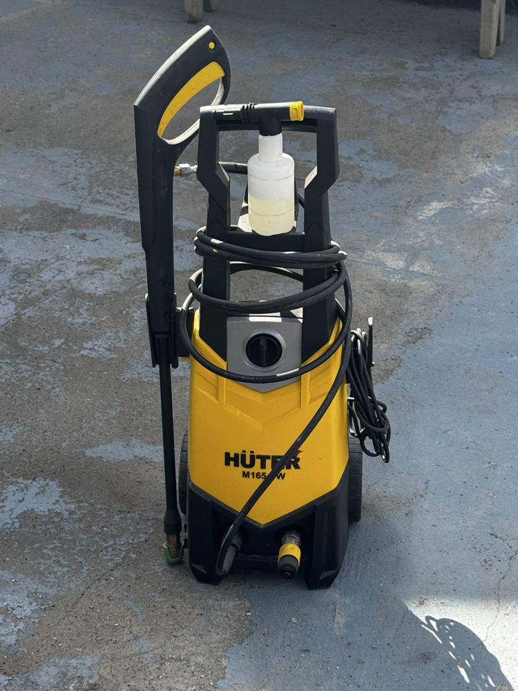 продаю мойку высокого давления Huter M165-PW