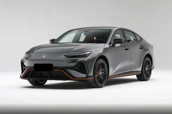 Changan UNI-V 2025×| 1.5T | 500Bar High-Performance Sport Edition Full