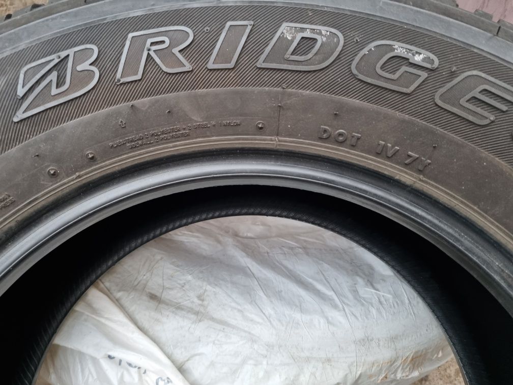 Шины Bridgestone 265/65 R17