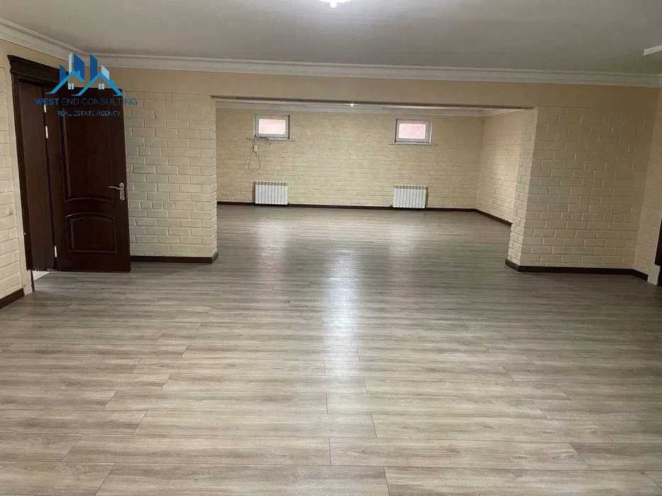 Сдается дом |  For Rent  | М.Улугбекский р-н. 8 сотка |  For Rent  |