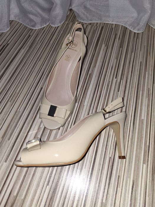 Sandale piele Salamander marime 38.