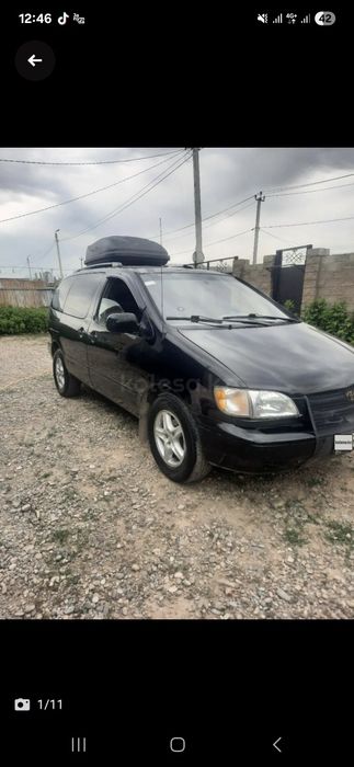 Продам Тойота Сиенну