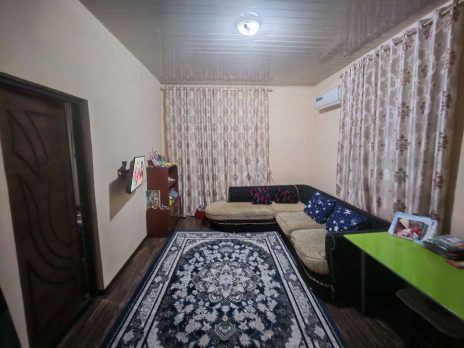 Дом сотилади 2 хонали 2 етаж 2 етажка дом