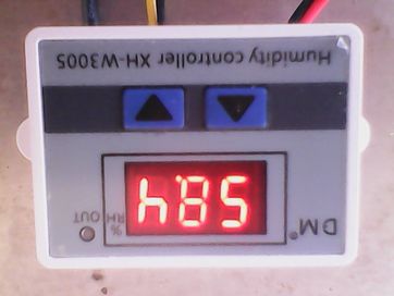 Влагомер контролер за инкубатор 220 волта