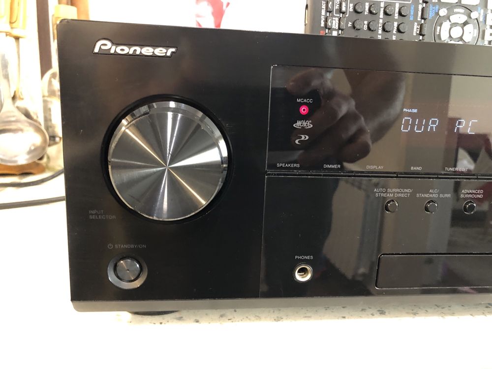 Pioneer VSX-827 resiver