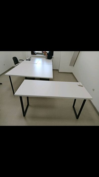 Письменный компьютерный стол