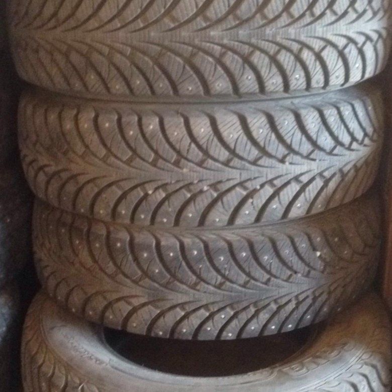 Sava Eskimo stud 185 70 r14