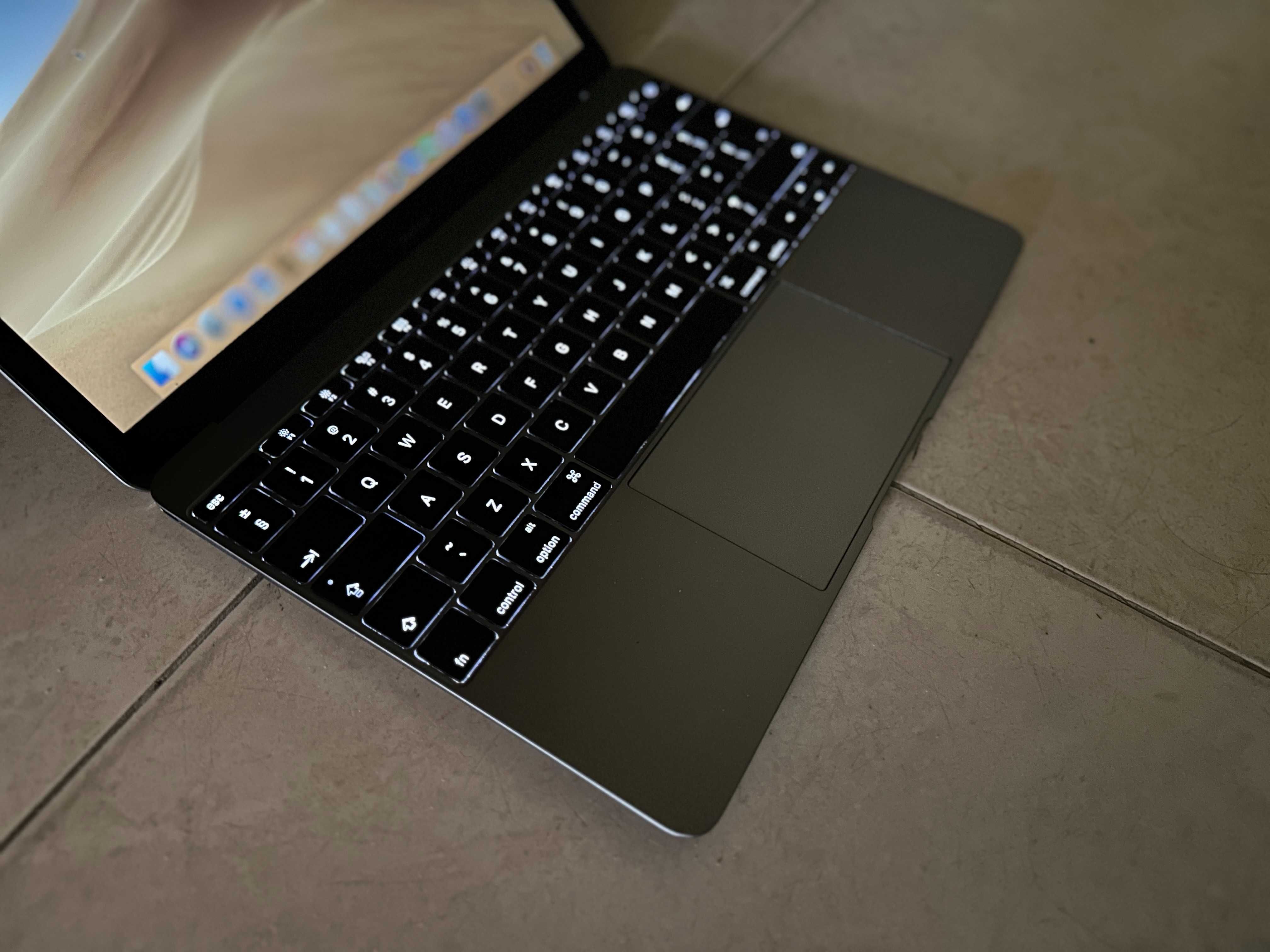 12' Apple MacBook 2015 Retina Display A1534 8GB RAM/512GB SSD/Бат 5ч