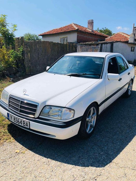 Mercedes benz C180