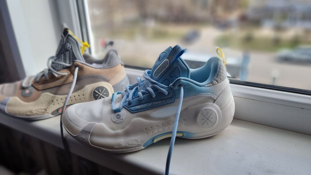 Li ning wow 10 way of wade кроссовки волейбольные, баскетбольные

Новы