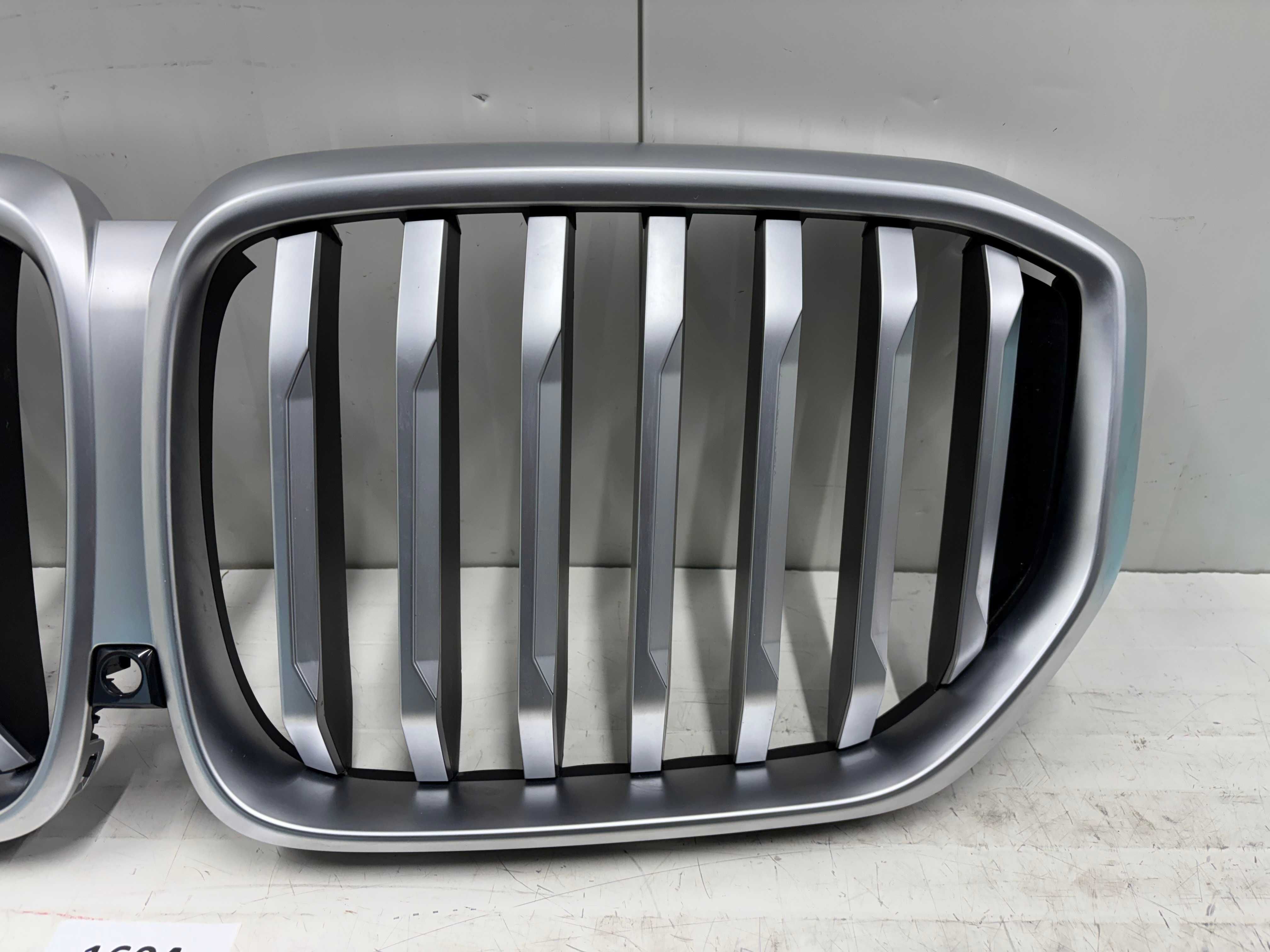 Хромирани бъбреци/грилове за БМВ Х5 BMW G05 LCI фейслифт