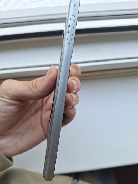 Telefon SONY in stare decenta