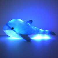 Светещ плюшен делфин с LED светлини,