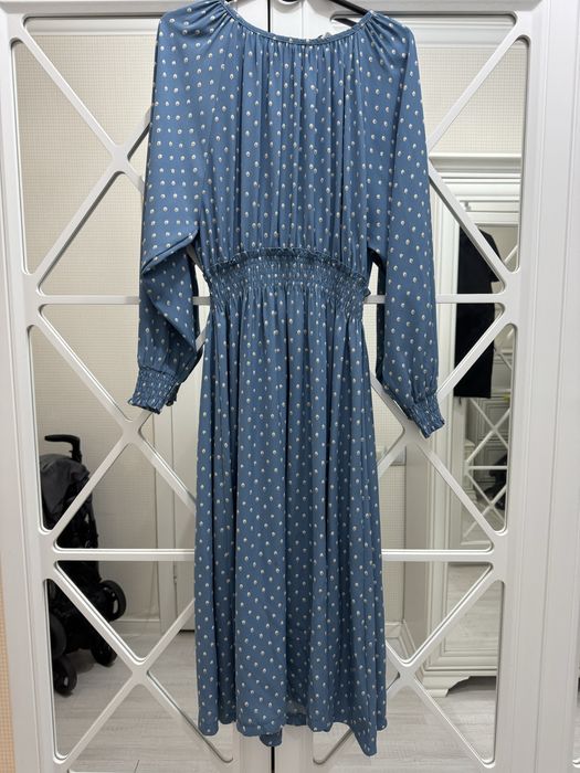 Платье (листайте карусель) размеры 48/50.