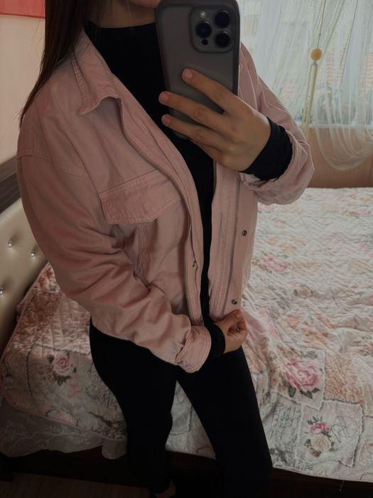 Bershka късо пухено яке