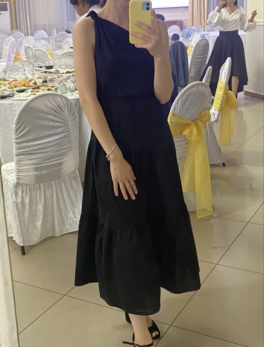 Продам платье черное