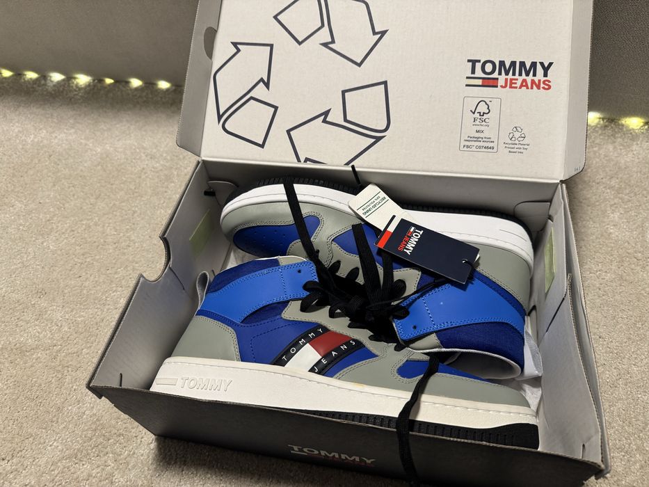 Чисто Нови Обувки Tommy Hilfiger