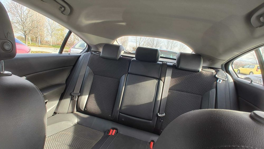 Opel Insignia CDTI 2.0 Liftback (5 втари)