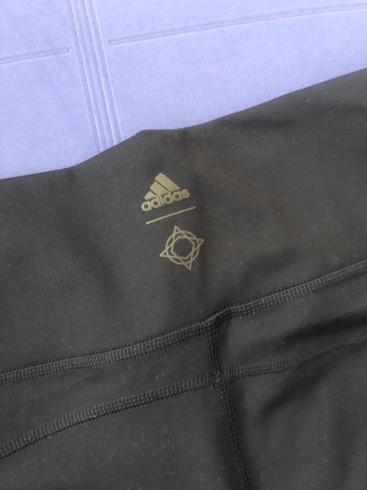 Клин Adidas с мрежа