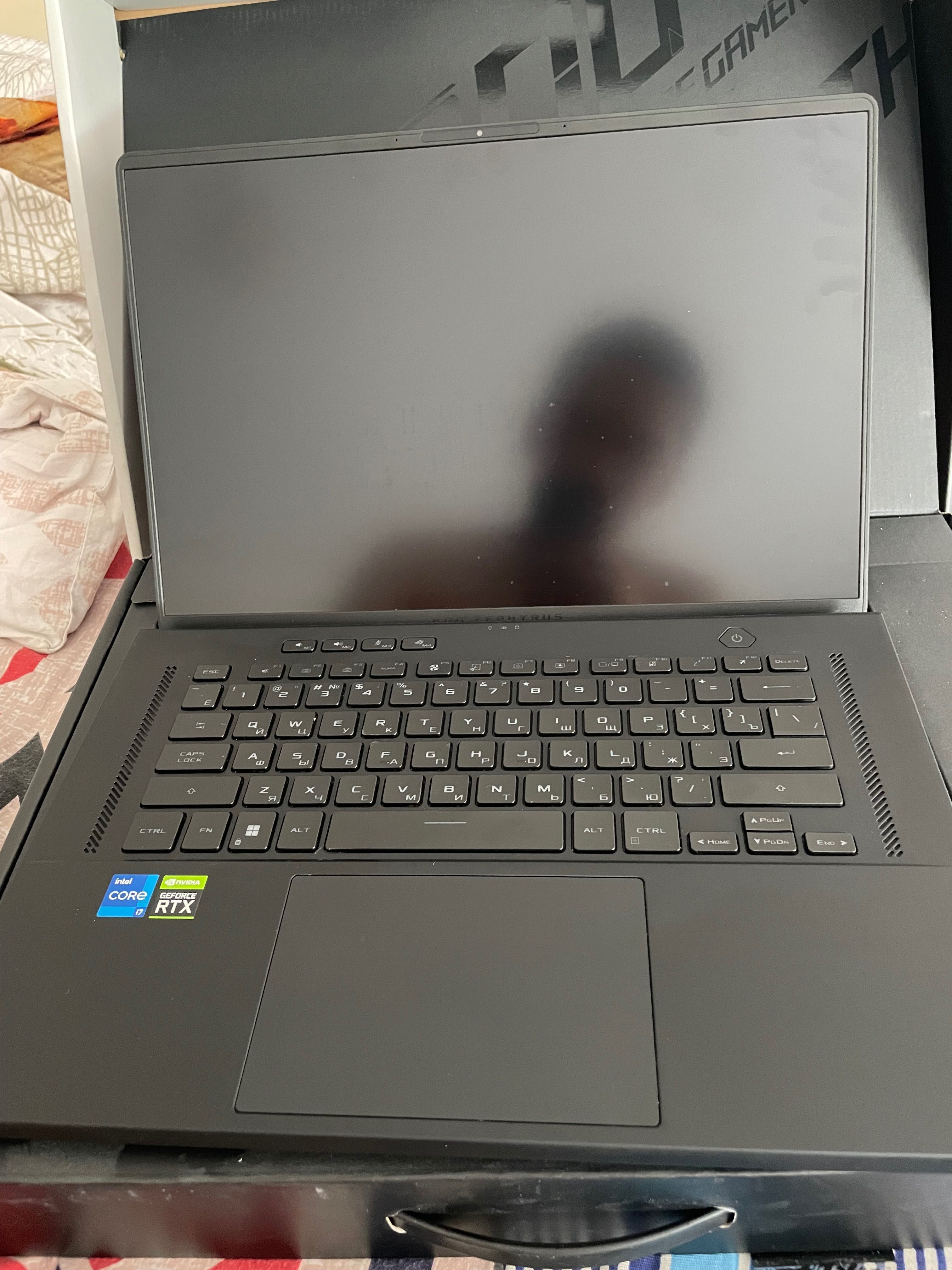 Игровой ноутбук Ноутбук ASUS ROG Zephyrus M16