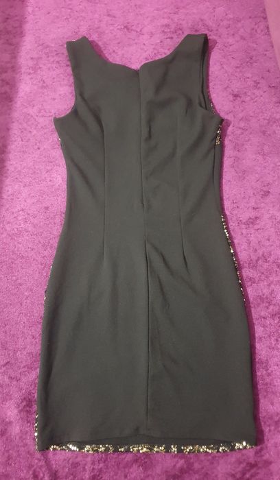 Рокля с пайети - размер S