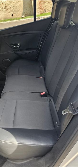 Vand Renault Megane 3 hatchback automat 2015