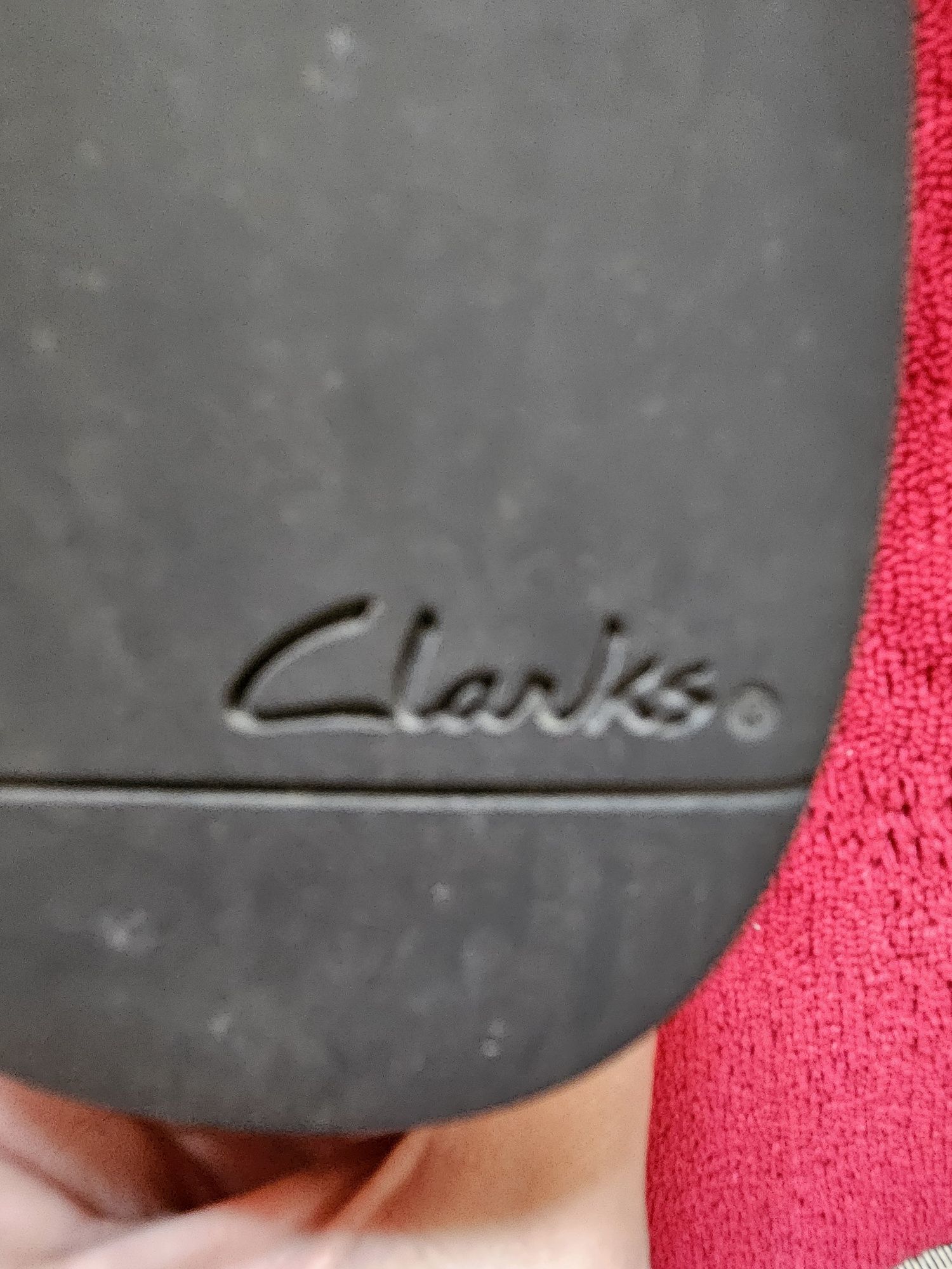 Vand pantofi fete Clarks, marimea 35 1/2