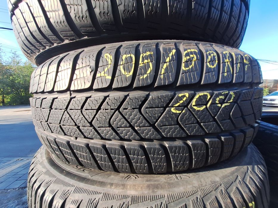2 anvelope iarna 205/60r16 Pirelli Montaj Gratuit