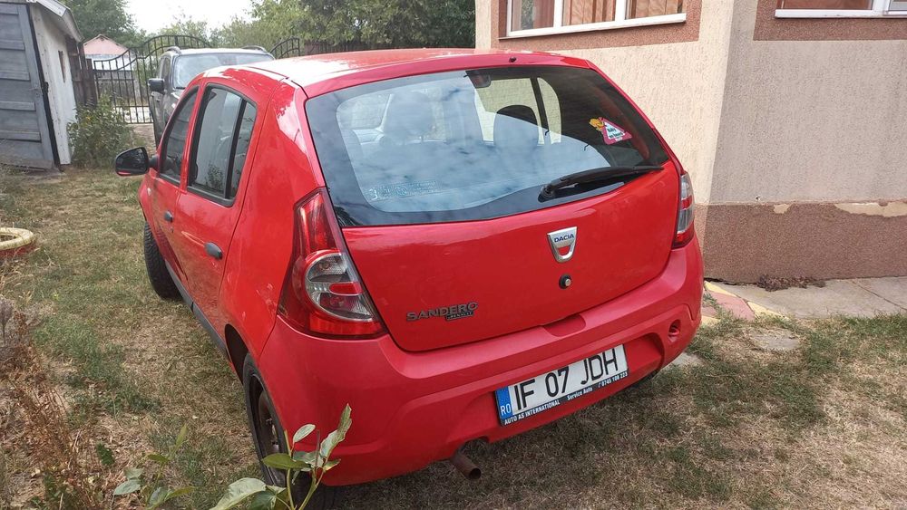 Vând Dacia Sandero