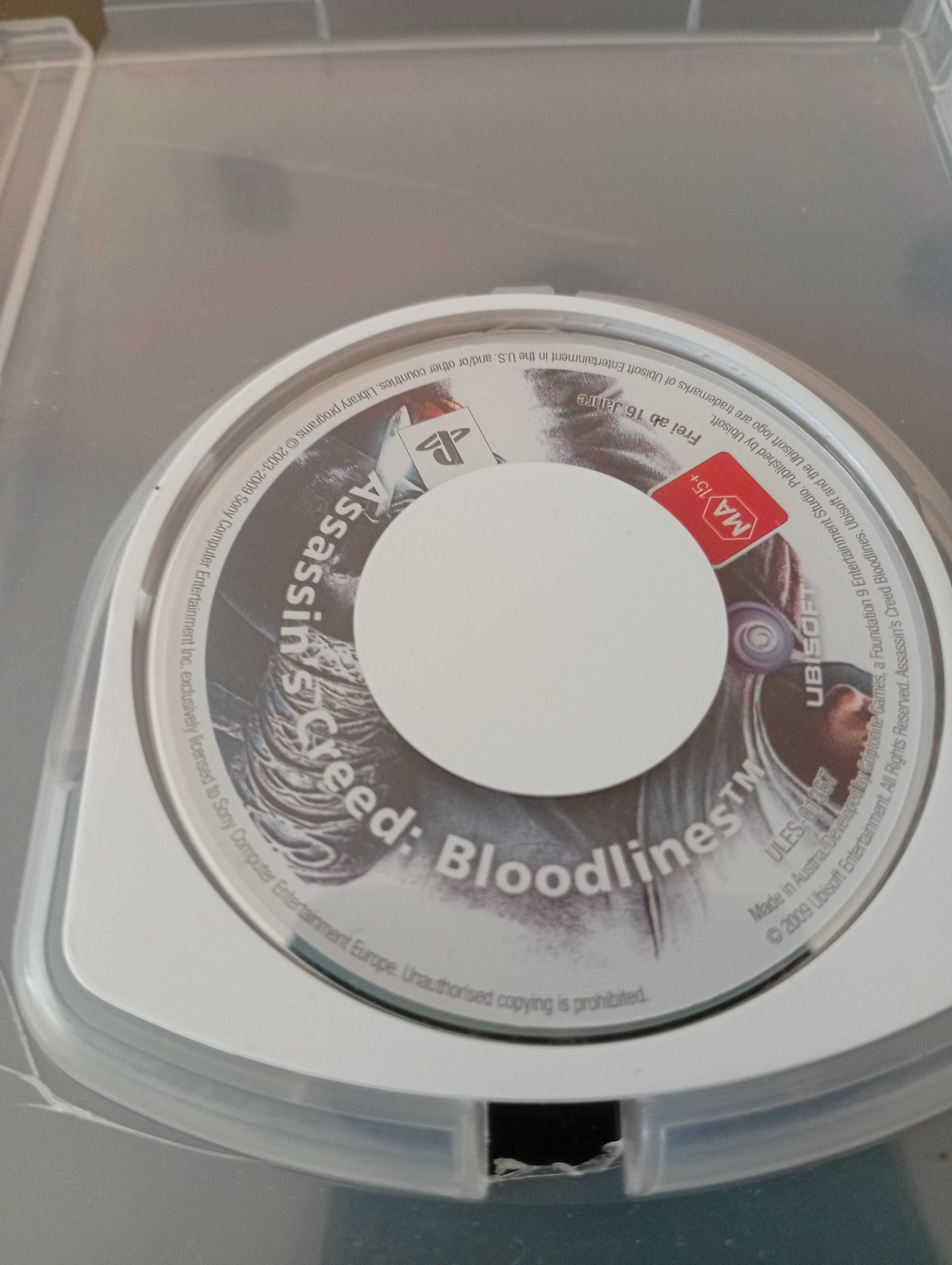 FIFA 13 + "Assassin's Creed: Bloodlines" за PSP