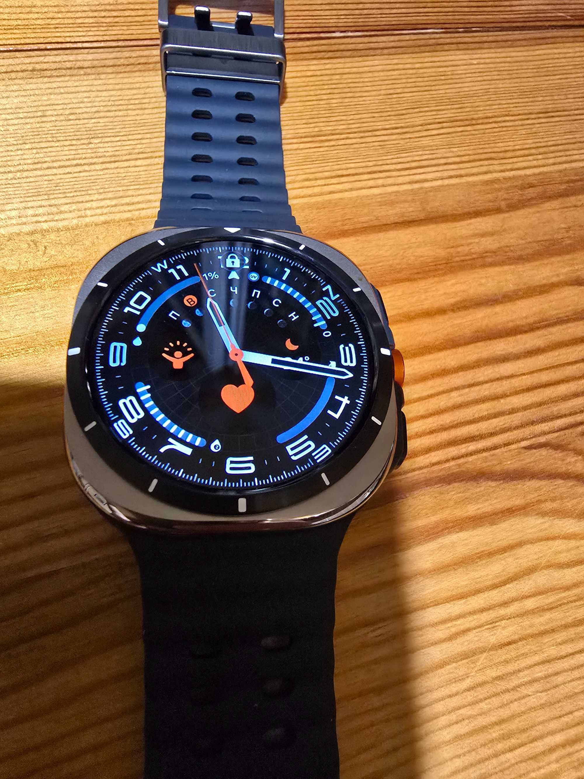 Samsung galaxy watch ultra с гаранция 23 месеца.
