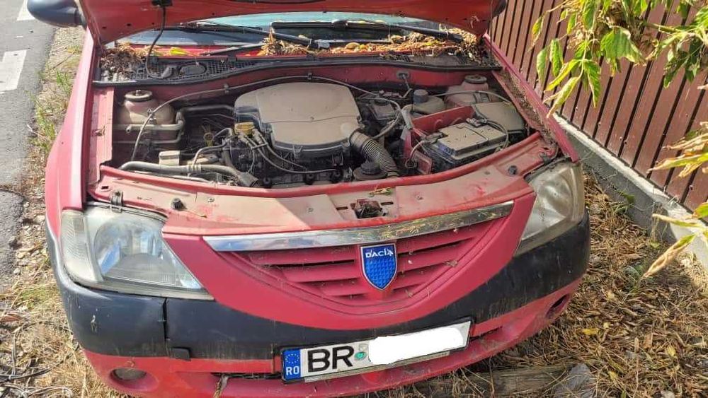 Dacia Logan  funcțională, dar necesită reparații - Sau PIESE de schimb