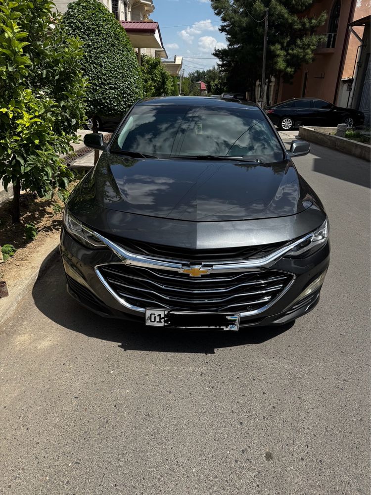 Продам  ,  своя Malibu 2 / 2018г Premier
