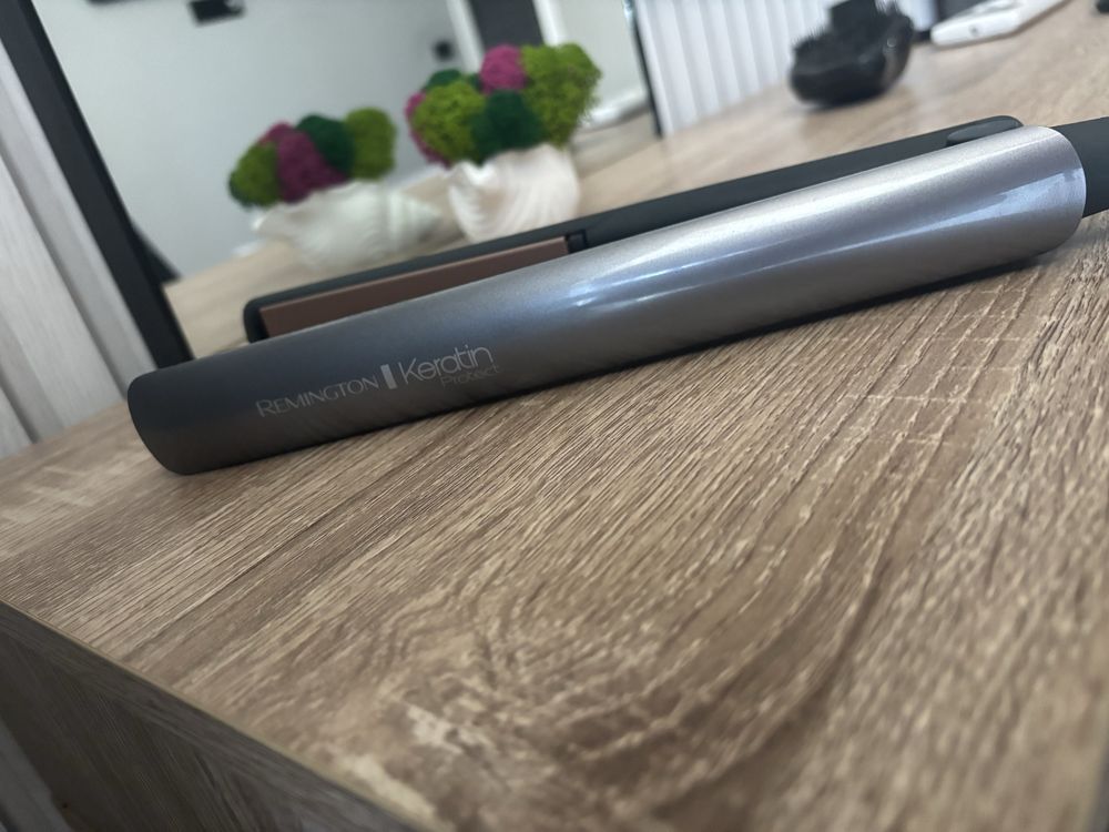 Преса за коса Remington S8598 Keratin Protect Intelligent