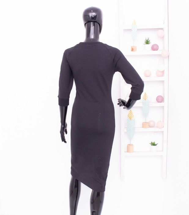 Adidas оригинална дамска рокля черна 3 stripes dress S нова