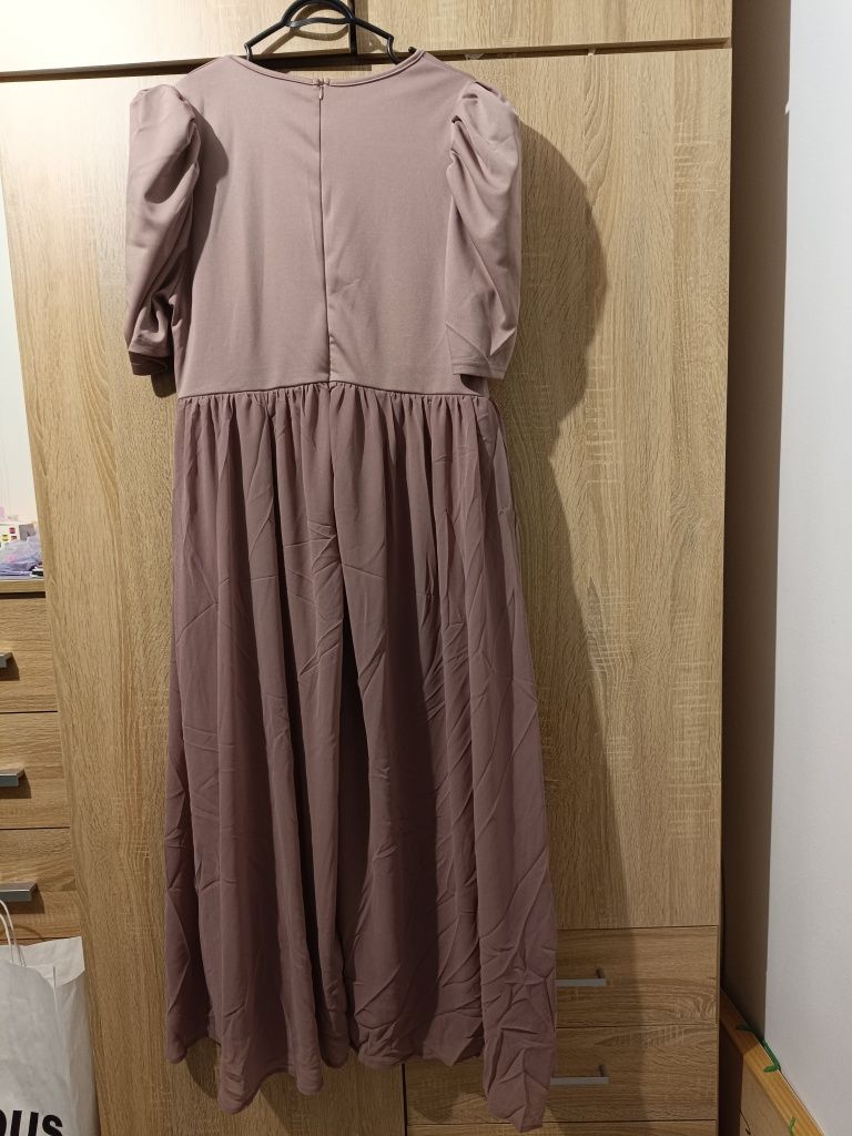 Rochie nouă,  1XL