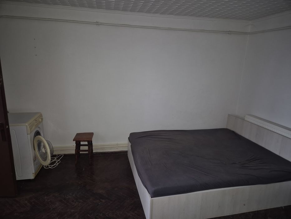 Închiriez garsoniera confort 1. Zonă centrală.