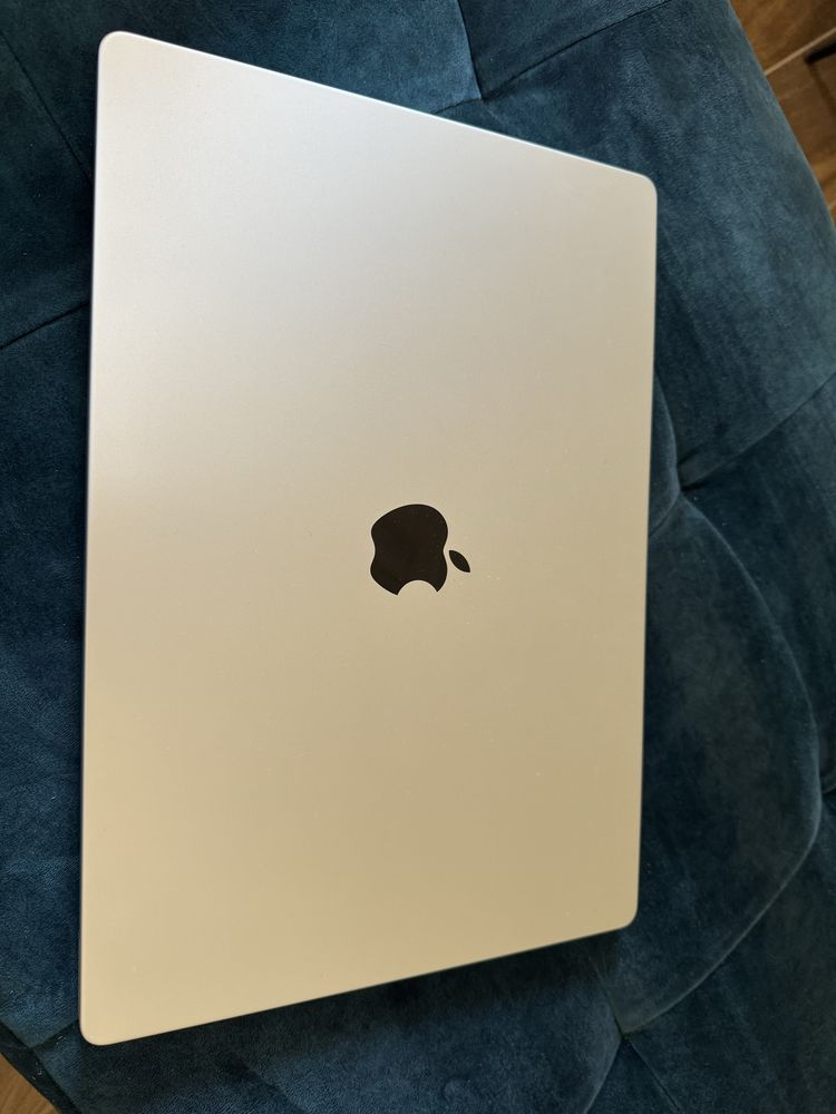 Macbook Pro M1 Pro 32GB Ram 512 SSD 2021 A2485