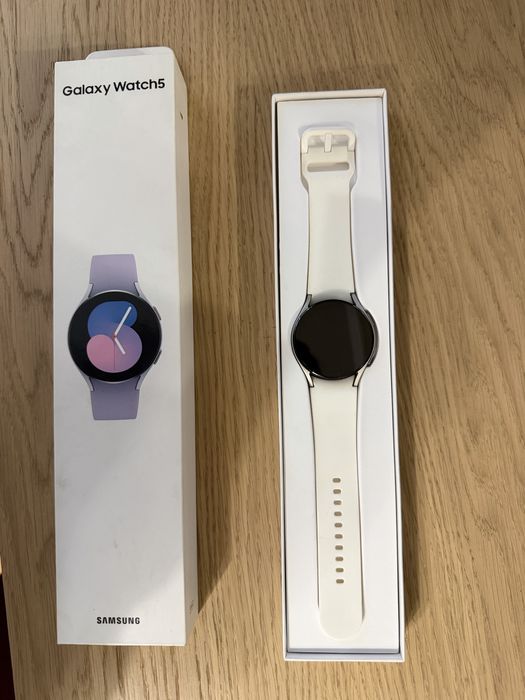 Часы Samsung galaxy watch5