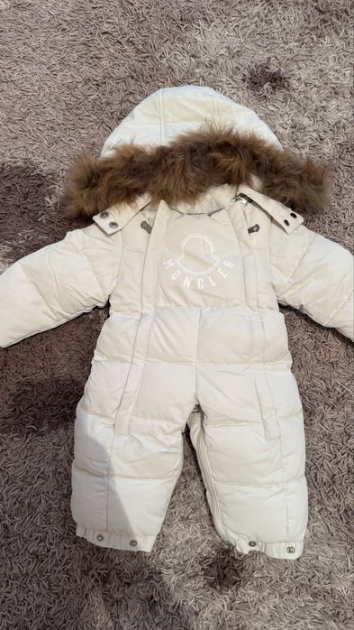 Продаю комбинезон зимний 74 см