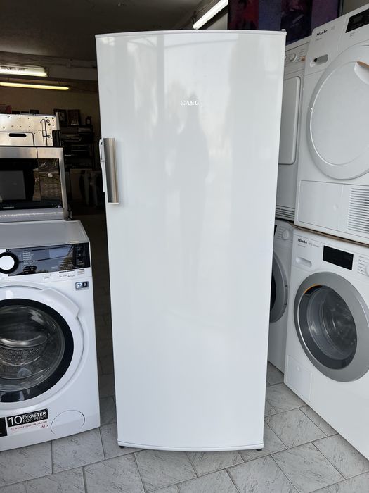 AEG фризер NoFrost A++