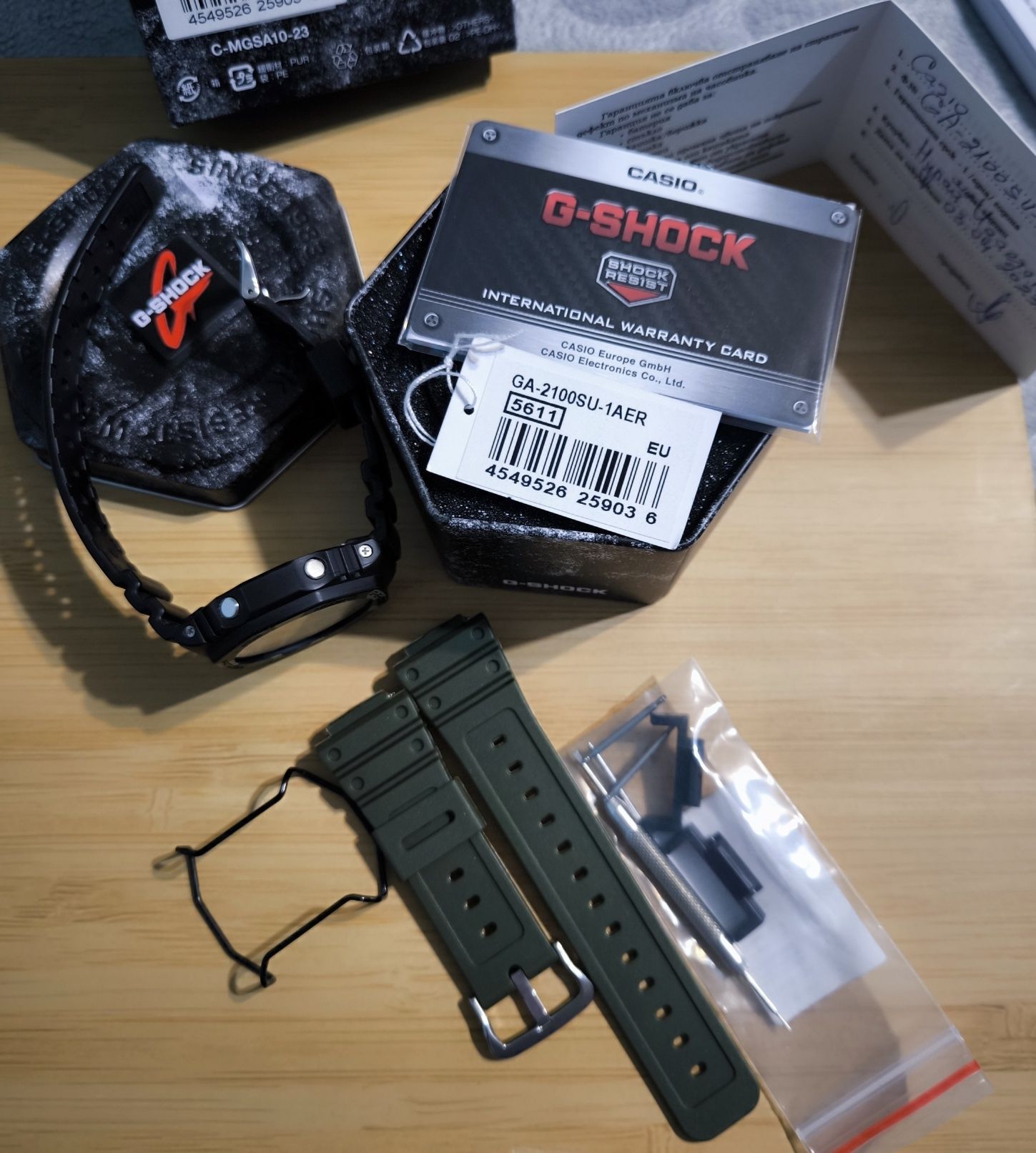 Casio G-Shock ga-2100SU-1a